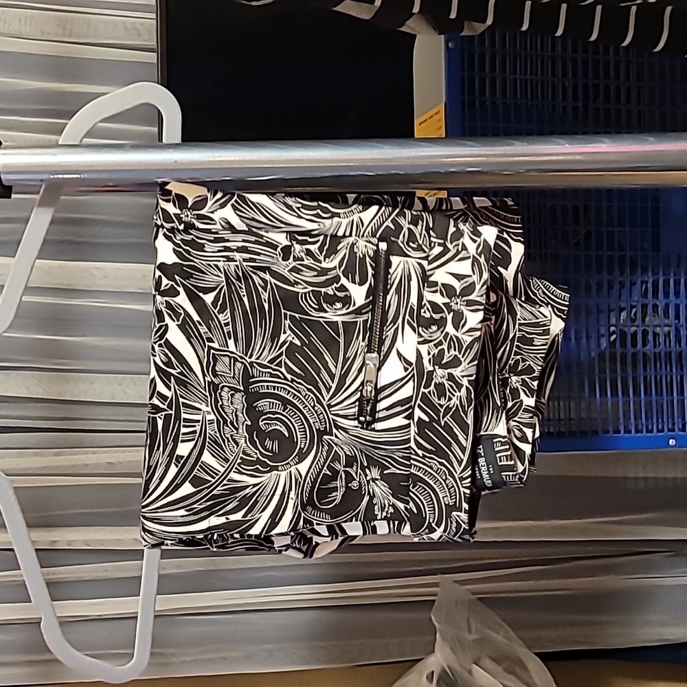 The 12' BERMUDA printed short